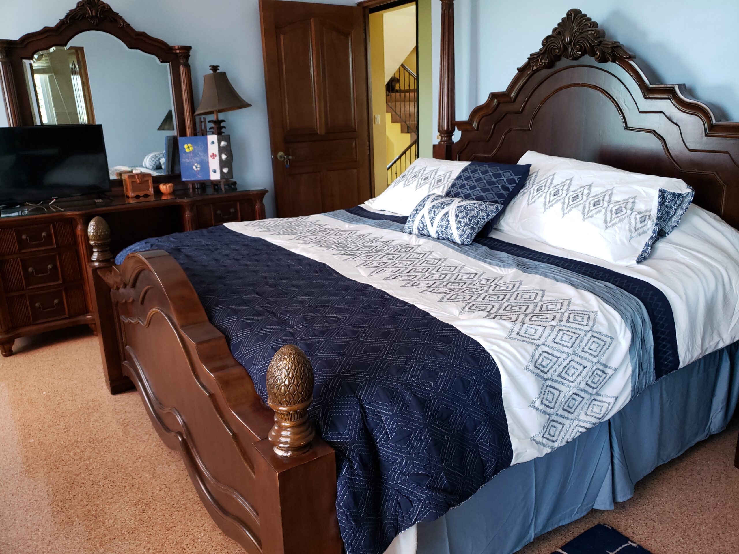 King Room
